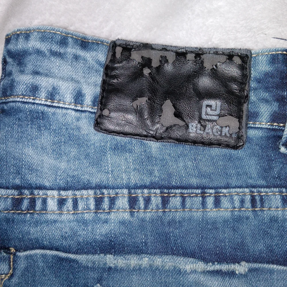 CJ Black Jeans Men 28x30 Acid Wash Low Rise Slim Straight Whisker Stretch Denim